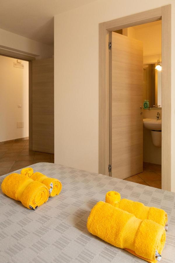 אלגהרו Maris Apartments & Bedrooms מראה חיצוני תמונה