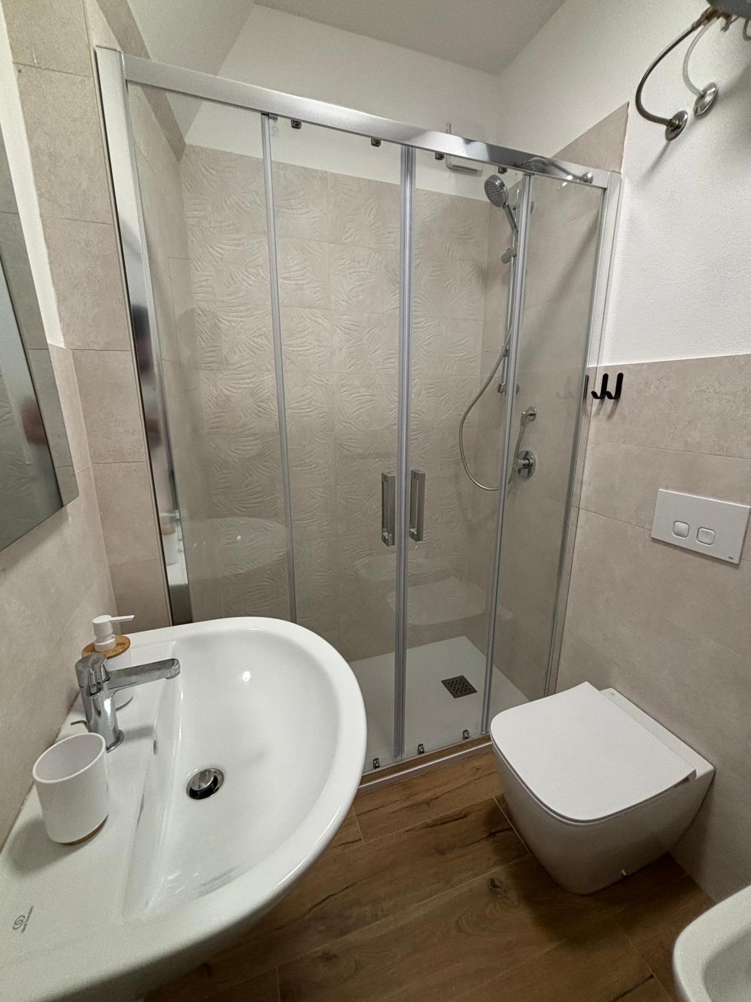 אלגהרו Maris Apartments & Bedrooms מראה חיצוני תמונה