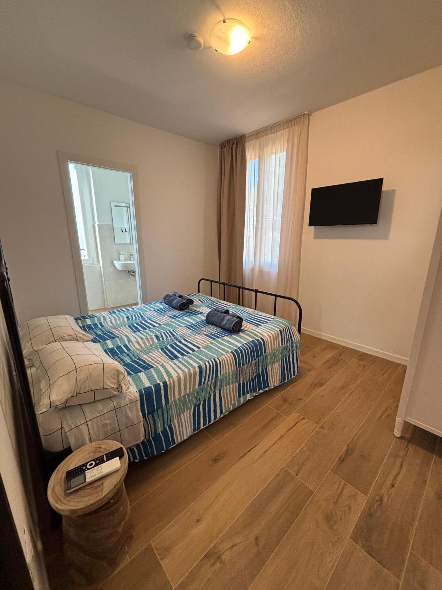 אלגהרו Maris Apartments & Bedrooms מראה חיצוני תמונה